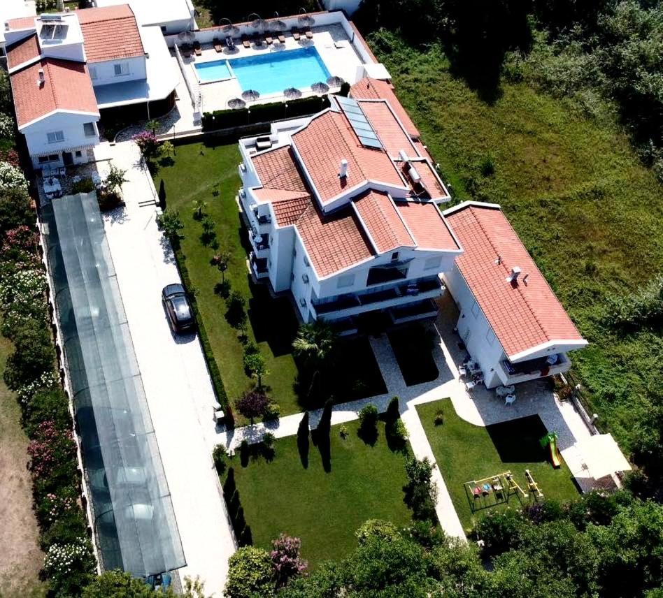 Residence Leora Ulcinj Kültér fotó