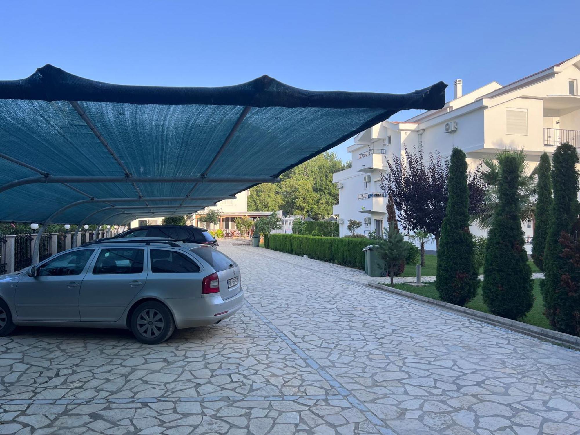 Residence Leora Ulcinj Kültér fotó