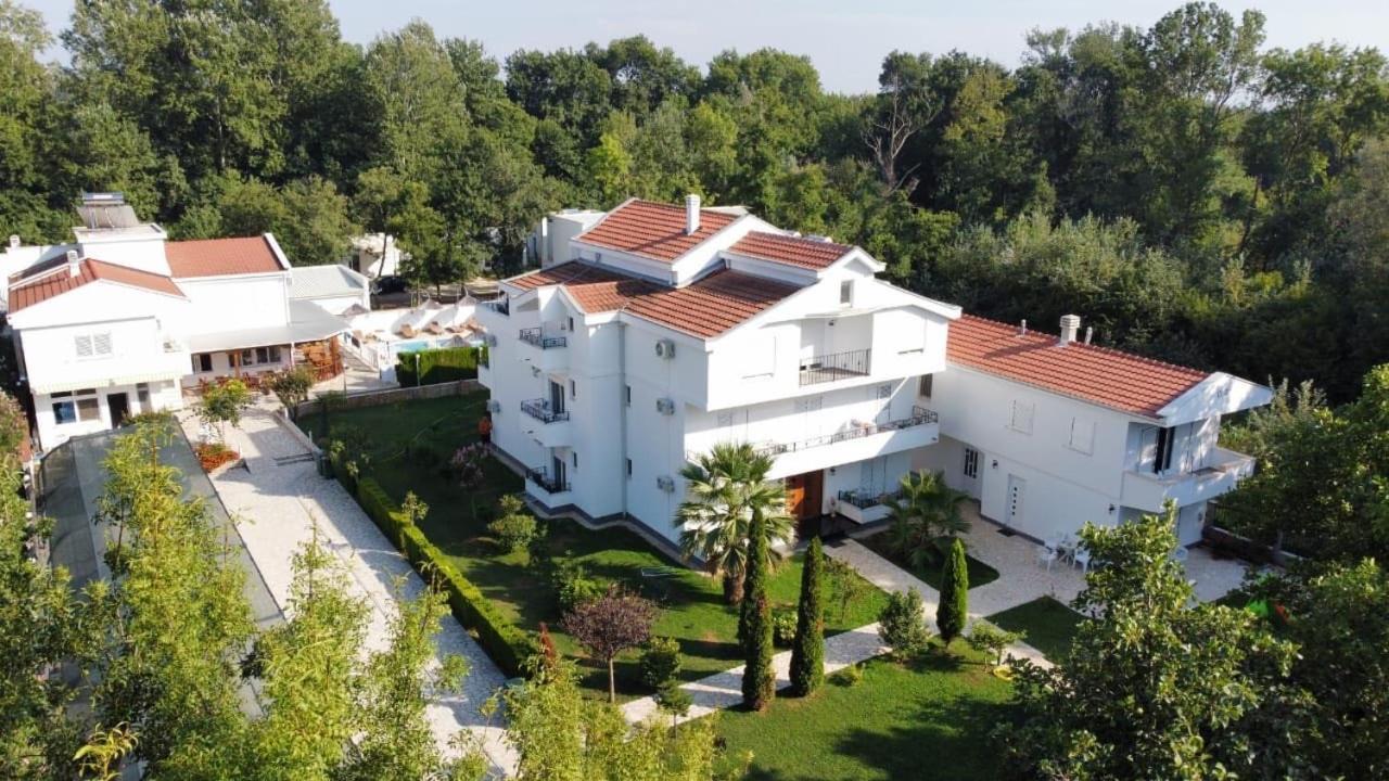 Residence Leora Ulcinj Kültér fotó