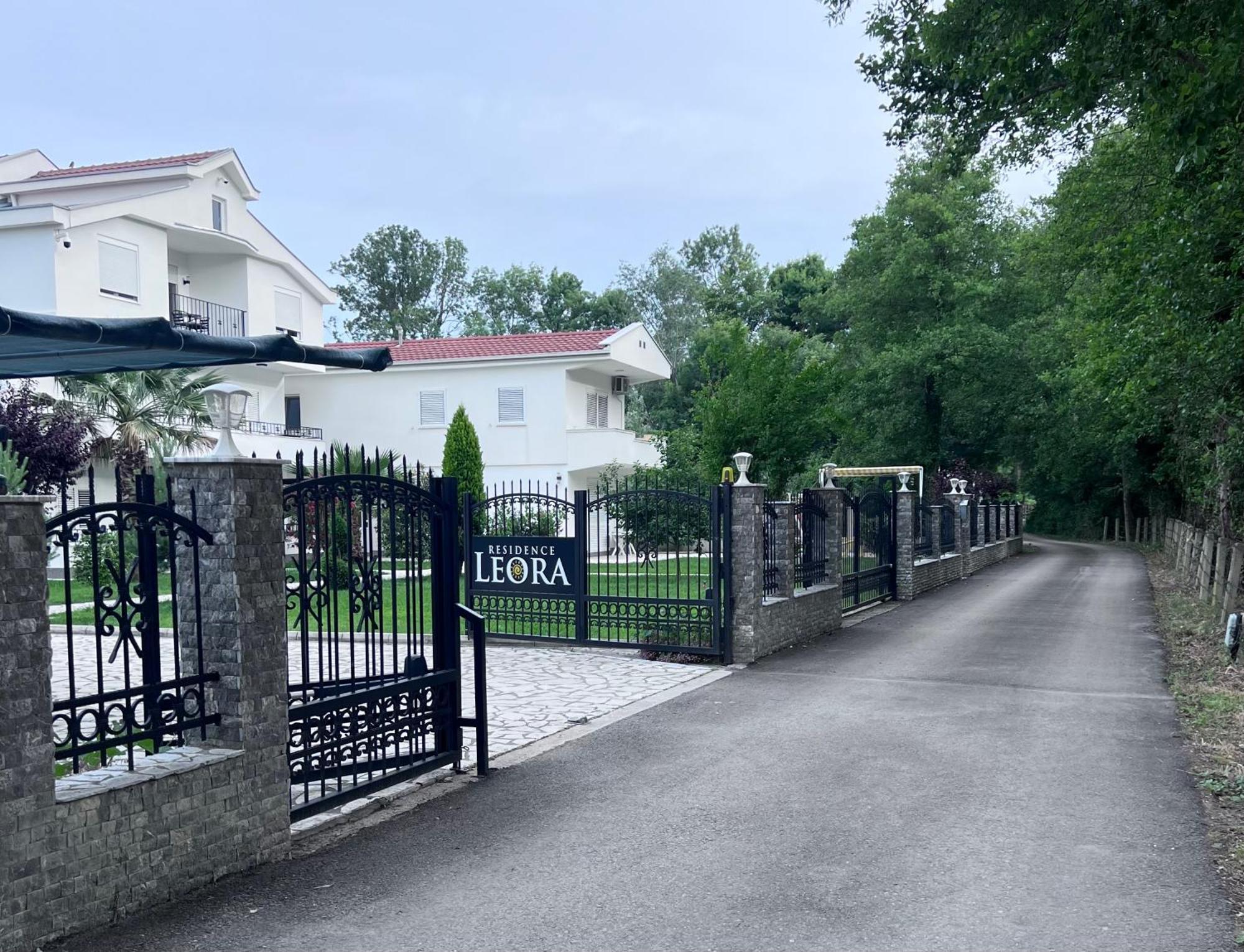 Residence Leora Ulcinj Kültér fotó